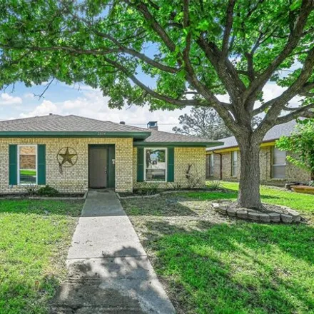 Buy this 3 bed house on 2814 Cliffbrook Drive in Carrollton, TX 75007