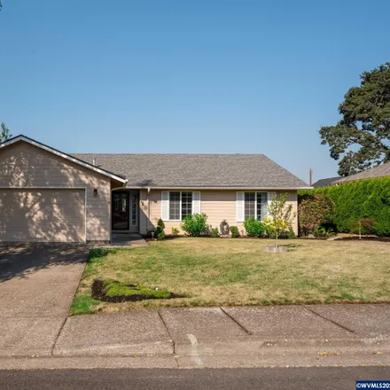 Buy this 3 bed house on 619 Southeast Deschutes Drive in Dallas, OR 97338