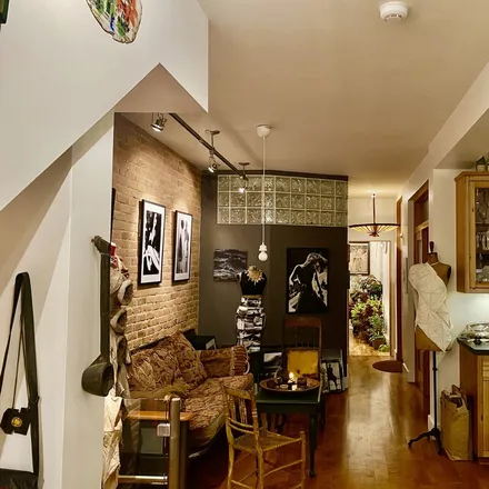 Rent this 1 bed apartment on Montreal in Le Plateau-Mont-Royal, CA