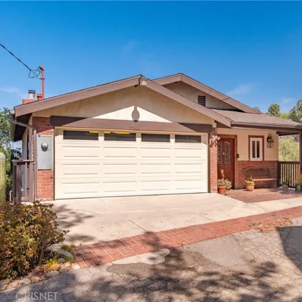 Rent this 3 bed house on 4401 Consuelo Road in Los Angeles, CA 91364