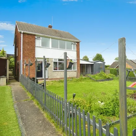Rent this 3 bed house on Parkway in Huthwaite, NG17 2HL