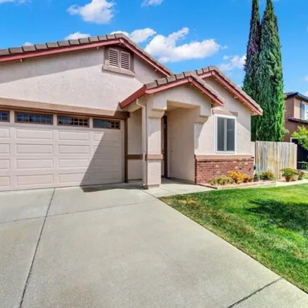 Rent this 3 bed house on 1017 Westgate Drive in Vacaville, CA 95687