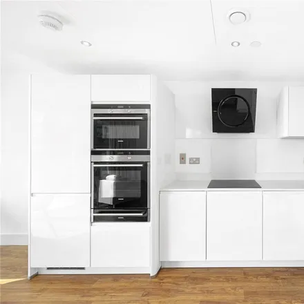 Image 5 - Altitude, Alie Street, London, E1 8NF, United Kingdom - Apartment for rent