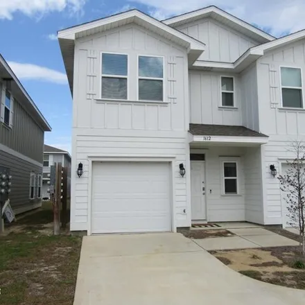 Rent this 3 bed townhouse on Orkin Pest Control in Caleigh Court, Lynn Haven