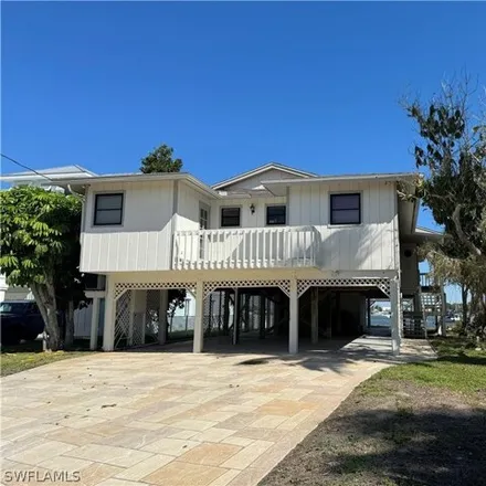Image 5 - 331 Ostego Drive, Fort Myers Beach, Lee County, FL 33931, USA - House for sale