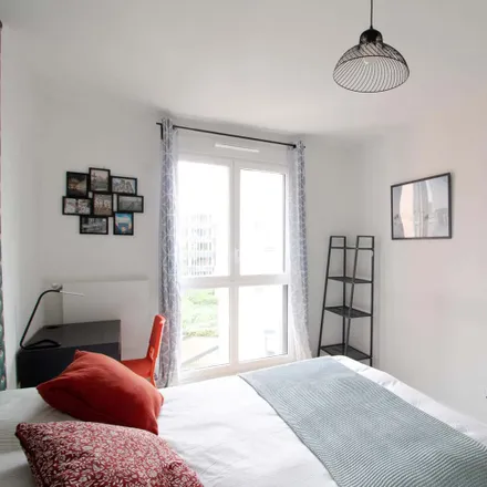 Image 4 - 2 Rue Mozart, 92110 Clichy, France - Room for rent