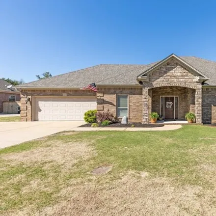 Buy this 4 bed house on 4854 Canal Place in Conway, AR 72034