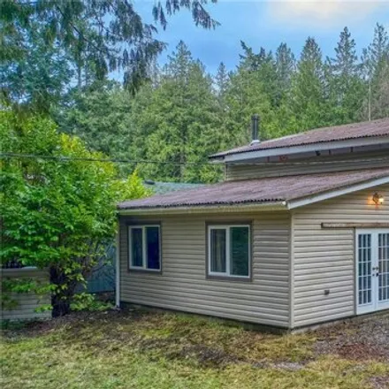 Buy this 1 bed house on 1979 Wellington Road in Whatcom County, WA 98281