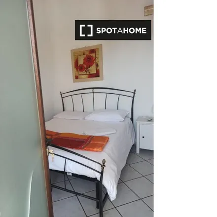 Image 3 - Via Fraconalto, 00166 Rome RM, Italy - Room for rent