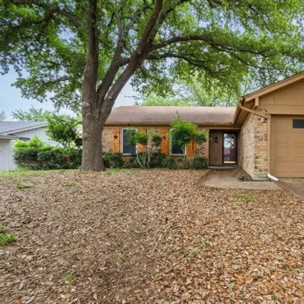 Buy this 3 bed house on 2205 Towne North Drive in Cleburne, TX 76033