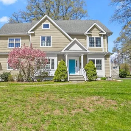 Buy this 4 bed house on 10 Old Stratfield Road in Tunxis Hill, Fairfield