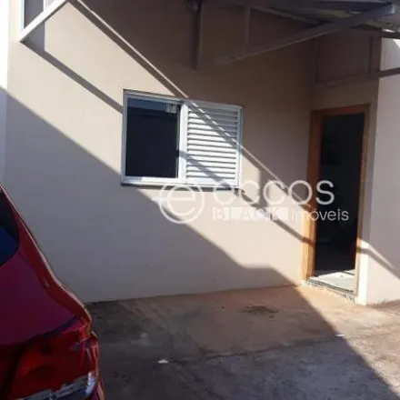 Buy this 3 bed house on Rua Caraíba in Residencial Integração, Uberlândia - MG