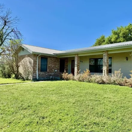 Buy this 3 bed house on 414 Lakeshore Loop in Llano County, TX 78672