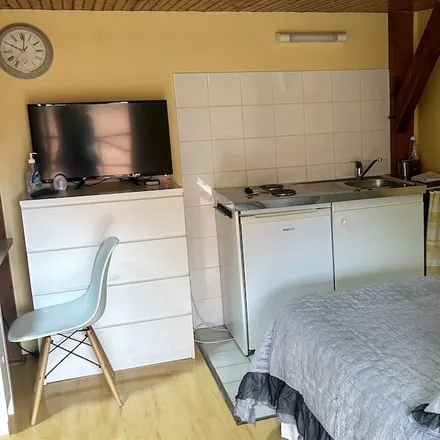 Rent this 1 bed apartment on 10160 Villemoiron-en-Othe