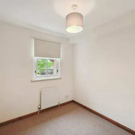 Rent this 2 bed apartment on Birkhill Road in Stirling, FK7 9LN