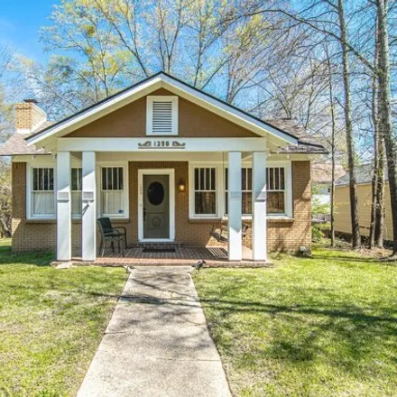 Image 2 - 1733 Pinehurst Street, Jackson, MS 39202, USA - House for sale