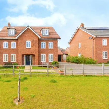 Buy this 5 bed house on Croxden Gardens in Great Denham, MK40 4TS