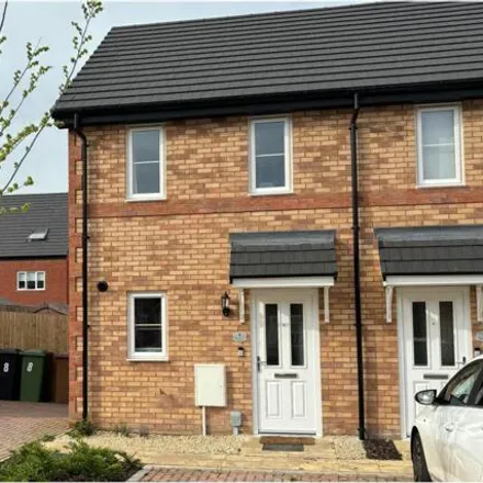 Buy this 2 bed house on Barley Rye in Chinnor, OX39 4FN