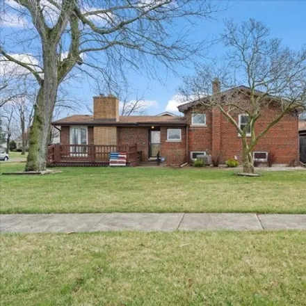 Buy this 3 bed house on 294 Maple Drive West in Chicago Heights, IL 60411
