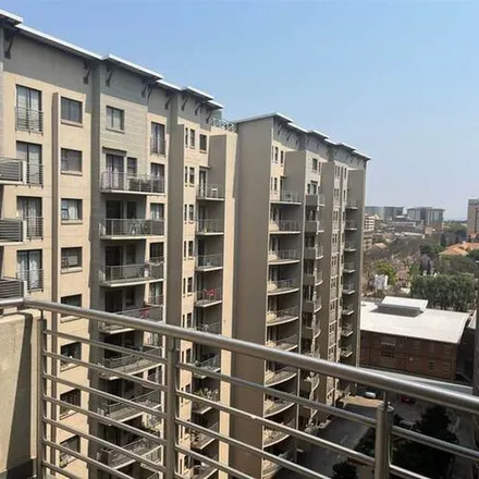 Image 5 - Duncan Court, 1226 Park Street, Hatfield, Pretoria, 0083, South Africa - Apartment for rent