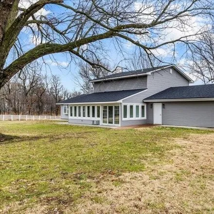 Image 2 - Fullerton Ball Fields, East Aldrich Road, Bolivar, MO 65613, USA - House for sale