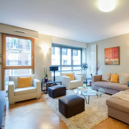 Image 5 - 92 Avenue Paul Doumer, 75116 Paris, France - Apartment for rent