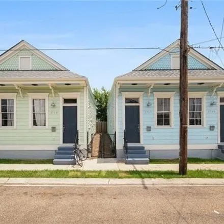 Buy this 2 bed house on 2709 Third Street in New Orleans, LA 70113