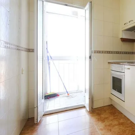 Rent this 3 bed apartment on Calle de la Laguna in 101, 28047 Madrid