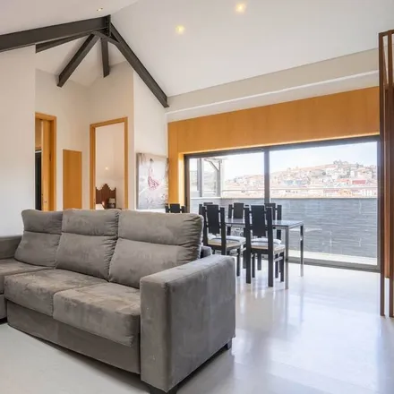 Rent this 2 bed apartment on Gaia in Largo 5 de Outubro, 4400-098 Vila Nova de Gaia