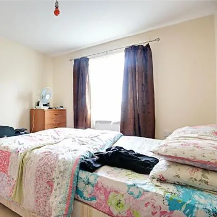 Image 5 - Ramney Drive, Enfield Lock, London, EN3 6FG, United Kingdom - Apartment for sale