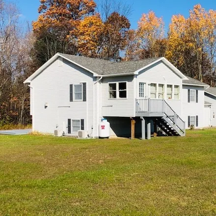 Image 3 - 847 Irish Settlement Road, Schuyler Falls, Clinton County, NY 12962, USA - House for sale