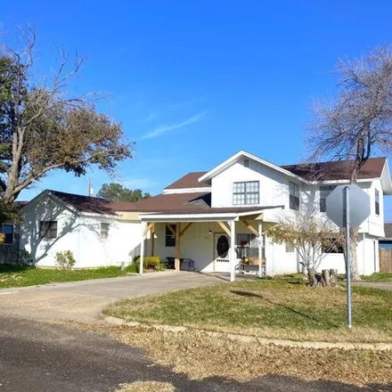 Buy this 4 bed house on 799 Farr Street in Iraan, TX 79744