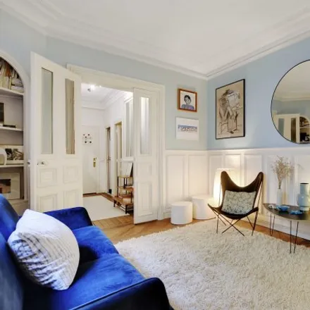 Rent this 1 bed apartment on Paris in 9th Arrondissement, FR