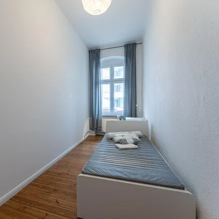 Rent this 5 bed room on Tortillería Mexa in Boxhagener Straße 50, 10245 Berlin