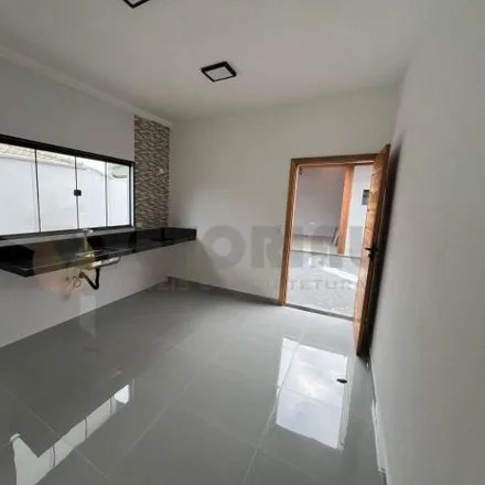 Buy this 3 bed house on Rua Luiza Fernandes Moreira in Benfica, Caraguatatuba - SP