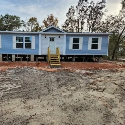 Buy this studio apartment on 7372 West Astoria Court in Homosassa Springs, FL 34446