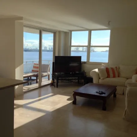 Image 1 - Isola, 770 Claughton Island Drive, Miami, FL 33131, USA - Apartment for rent