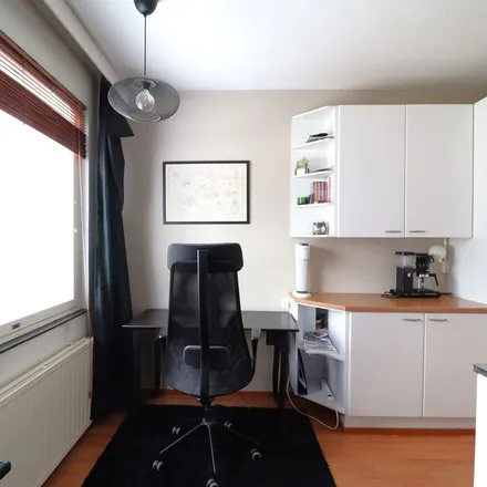 Rent this 1 bed apartment on Simontie 6 in 01300 Vantaa, Finland