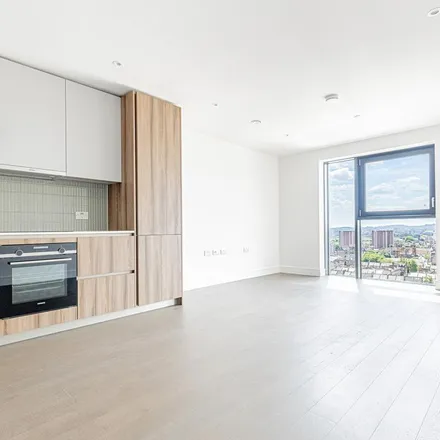 Rent this 1 bed apartment on The Tree House in Sayer Street, London