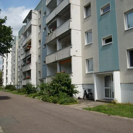 Rent this 3 bed apartment on Max-Lingner-Straße 24 in 04347 Leipzig, Germany
