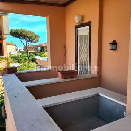 Image 3 - Viale Viareggio, 00056 Fiumicino RM, Italy - Apartment for rent