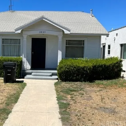 Buy this 2 bed house on 3839 South Van Ness Avenue in Los Angeles, CA 90062