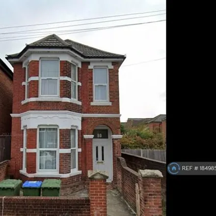 Rent this 1 bed house on 90 Cedar Road in Bevois Mount, Southampton