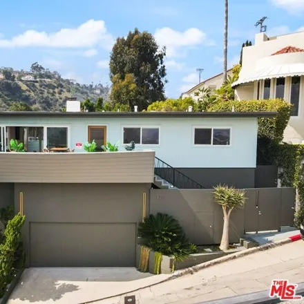 Rent this 3 bed house on Floral Avenue in Los Angeles, CA 90046