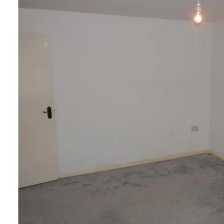 Image 2 - Saber Autospares, Idmiston Croft, Highters Heath, B14 5NJ, United Kingdom - Apartment for rent