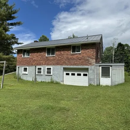 Image 5 - 1000 Kenduskeag Ave, Bangor, Maine, 04401 - House for sale