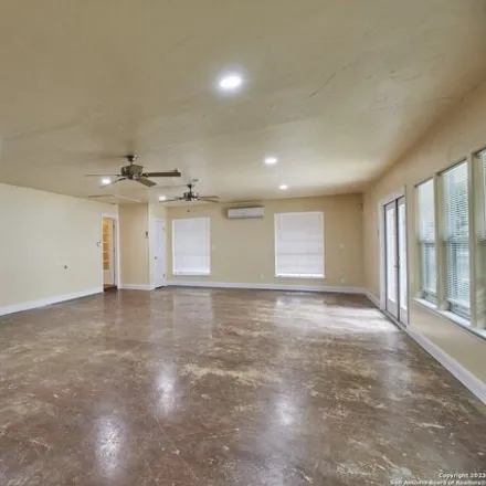 Image 7 - 108 Village Circle, Hill Country Village, Bexar County, TX 78232, USA - House for rent