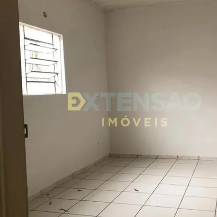 Rent this 2 bed house on Rua Luiz Pereira Barreto 123 in Vila Bandeirantes, Araçatuba - SP