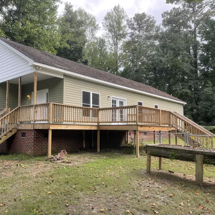 Buy this 3 bed house on 2000 Meadows Road in Martin County, NC 27892