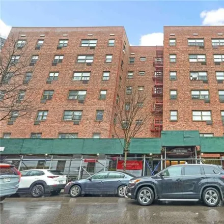 Image 1 - 94-30 58th Avenue, New York, NY 11373, USA - Apartment for sale
